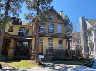 2617 NW Crossing Dr, Bend, OR 97703