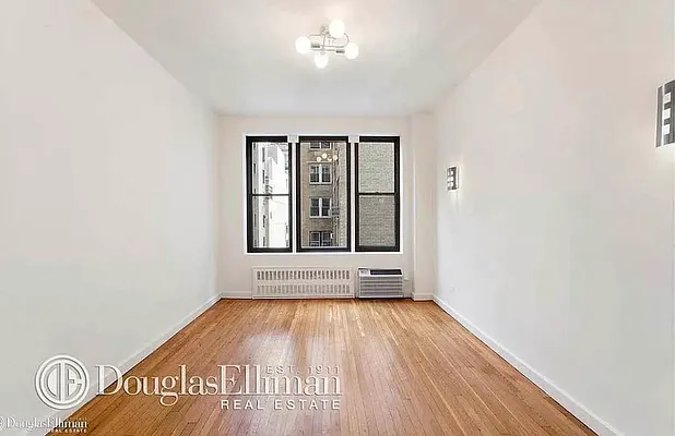 Rented by Douglas Elliman | media 8