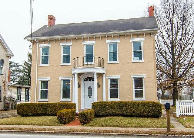 1st image of 1259 E Philadelphia Ave