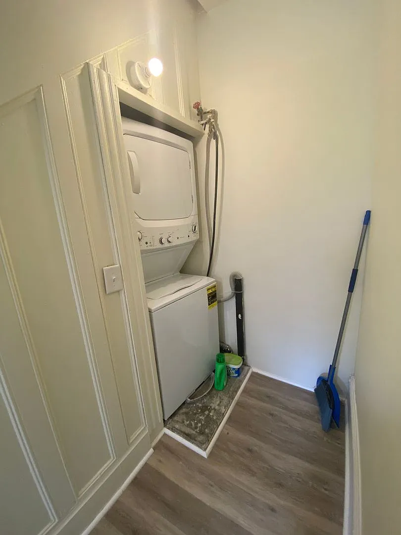 Spacious 1BR apartment — Photo 4