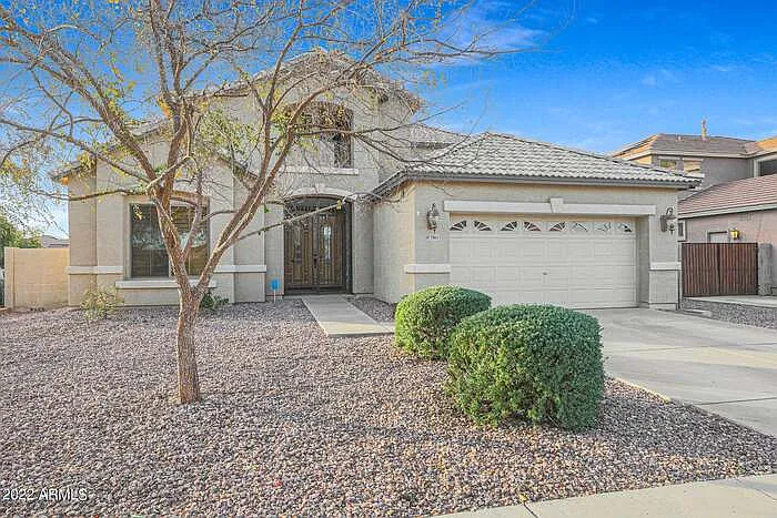 5 bed, 3.0 bath, 3393 sqft, $3,560 — Photo 3