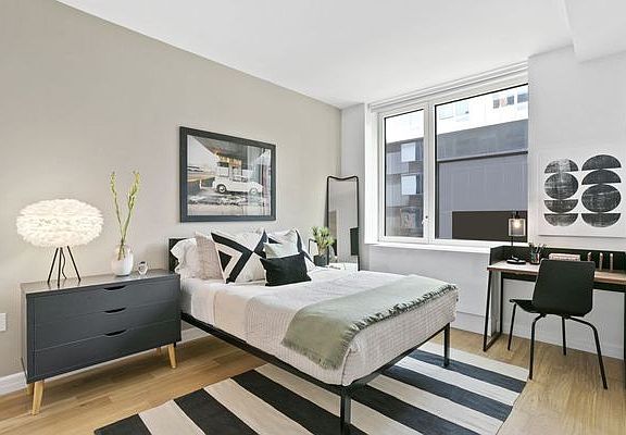 5th image of 470 Dean St APT 204