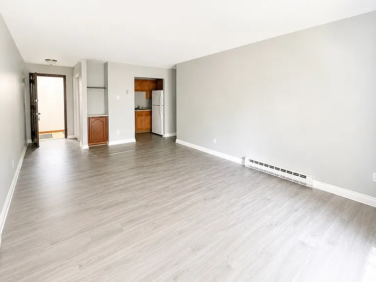 13006 Broadway St #3 — Photo 3