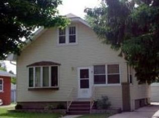6032 32nd Ave, Kenosha, WI 53142