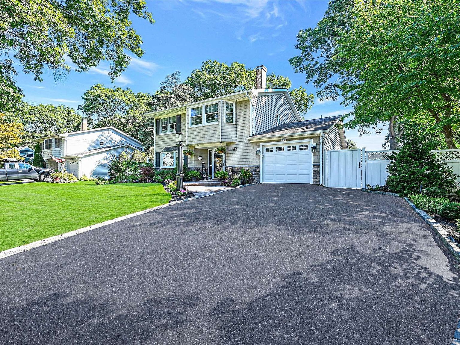 1159 Coates Avenue, Holbrook, NY 11741 Zillow
