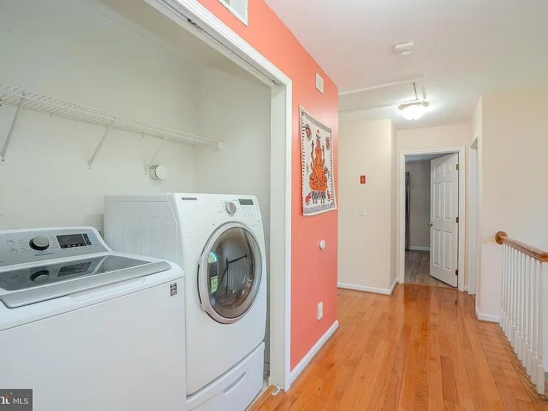 31 Hawthorn Dr — Photo 37