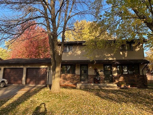 1st image of 345 Belle Aire Dr