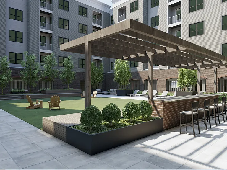 307 W Elizabeth Ave — Photo 4