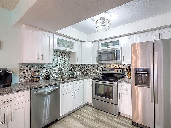 4th image of 2947 S Atlantic Ave APT 901