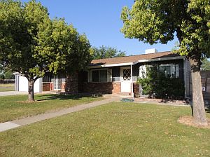 1st image of 3519 Park Dr