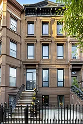 449 Putnam Avenue in Bedford-Stuyvesant