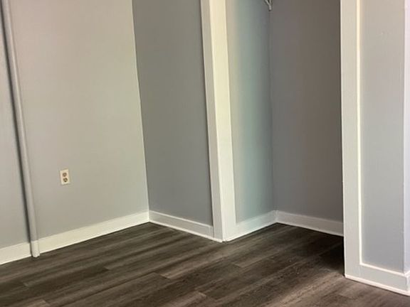 5th image of 65 Giddings St #C