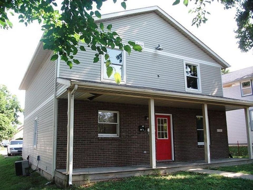 1st image of 403 E 15th St
