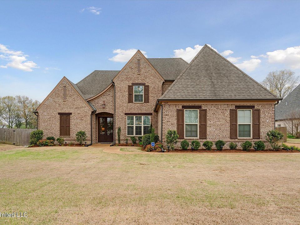 1st image of 3869 Cobblewood Dr