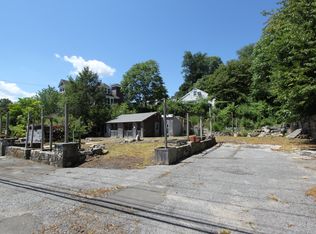 300 Valley Rd, Cos Cob, CT 06807