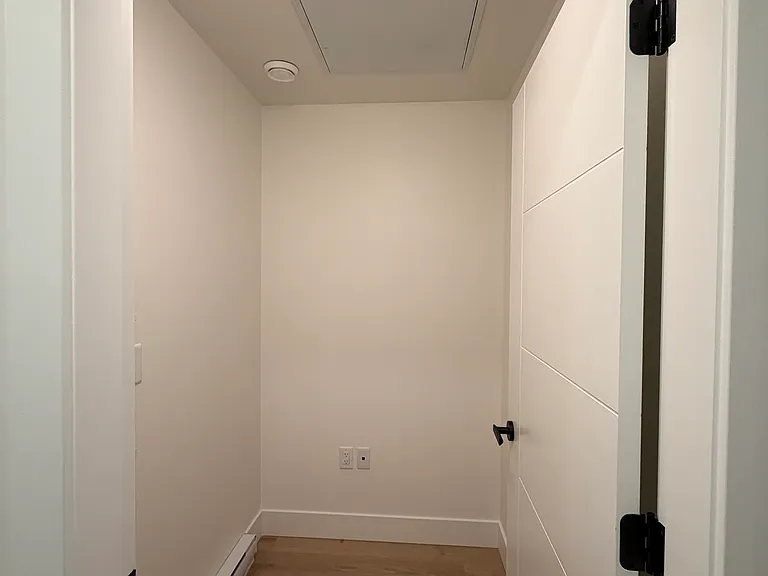 20769 Fraser Hwy #428 — Photo 10