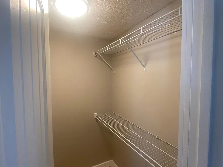 2100 N Main Ave #2100 — Photo 9