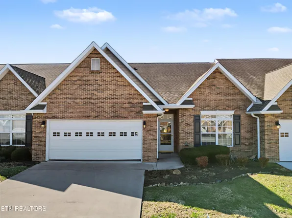 229 River Garden Ct, Sevierville, TN 37862
