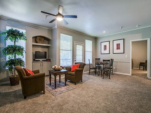 4th image of 2815 Osler Dr APT 3301
