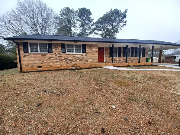 560 Donna Dr SW, Smyrna, GA 30082