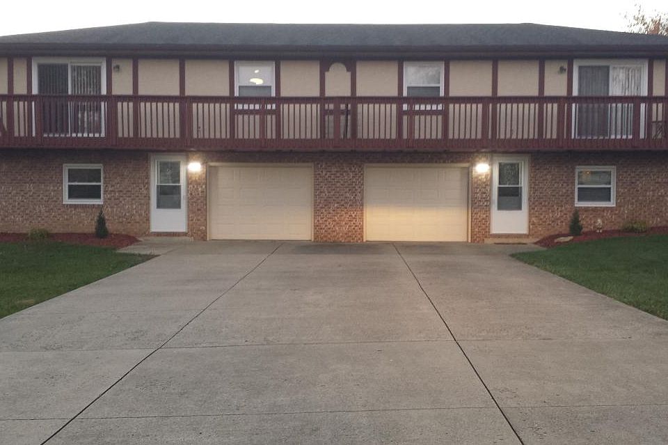 1st image of 5434 Menlo Ct
