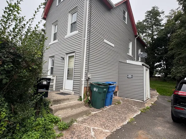 119 Cherry Ann St #1, Hamden, CT 06514