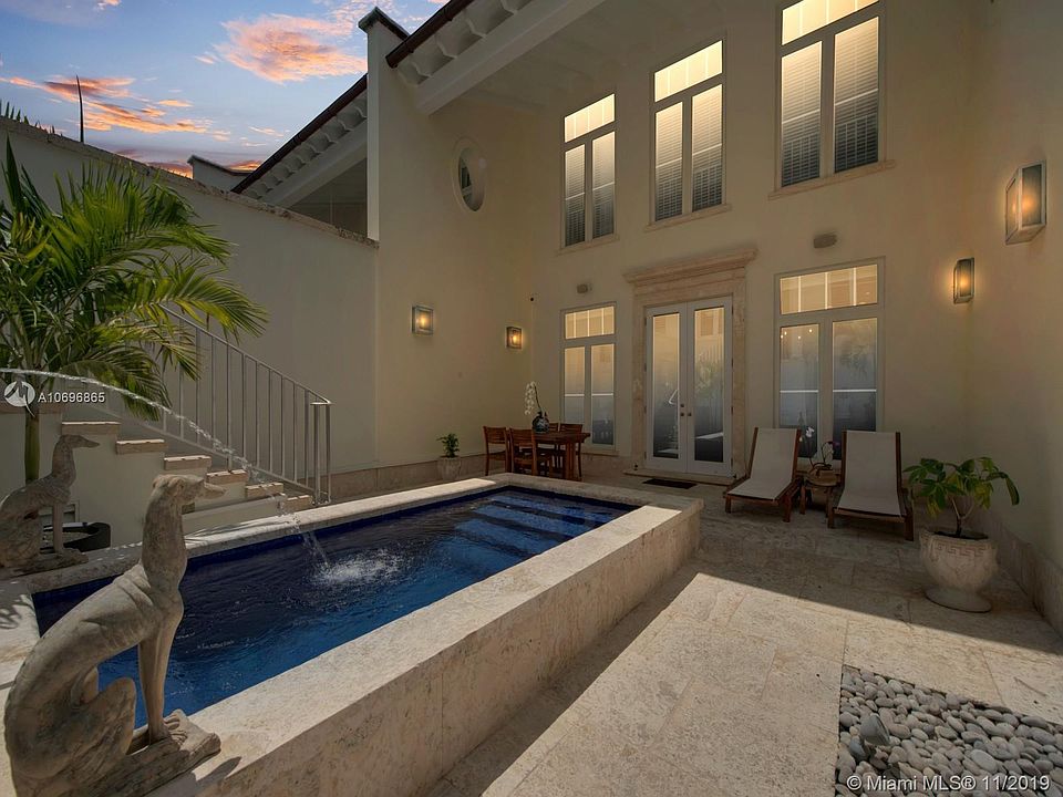 1st image of 645 Almeria Ave #645