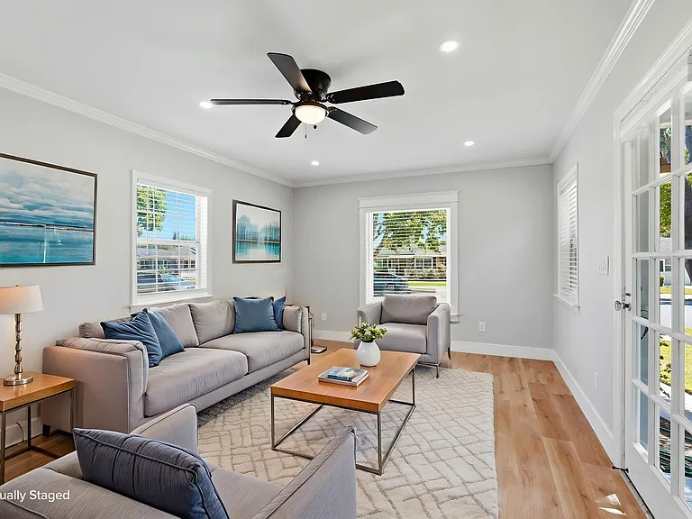 2291 Cottle Ave — Photo 6