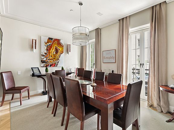 4th image of 204 W 21st St APT 1