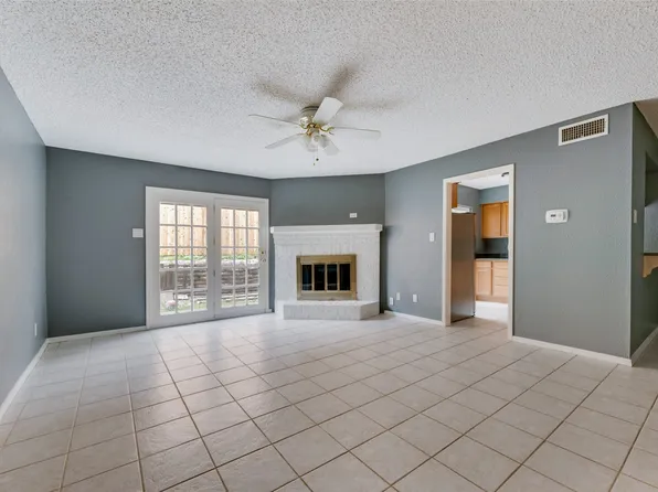 14800 Enterprise Dr APT 11-A, Farmers Branch, TX 75234