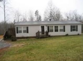 6250 Baux Mountain Rd, Winston Salem, NC 27105