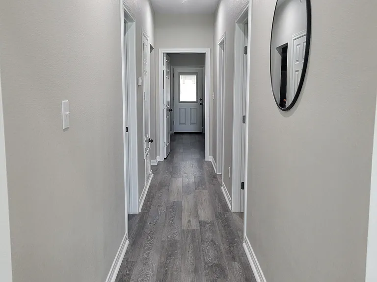 112 Coralee Ln — Photo 9