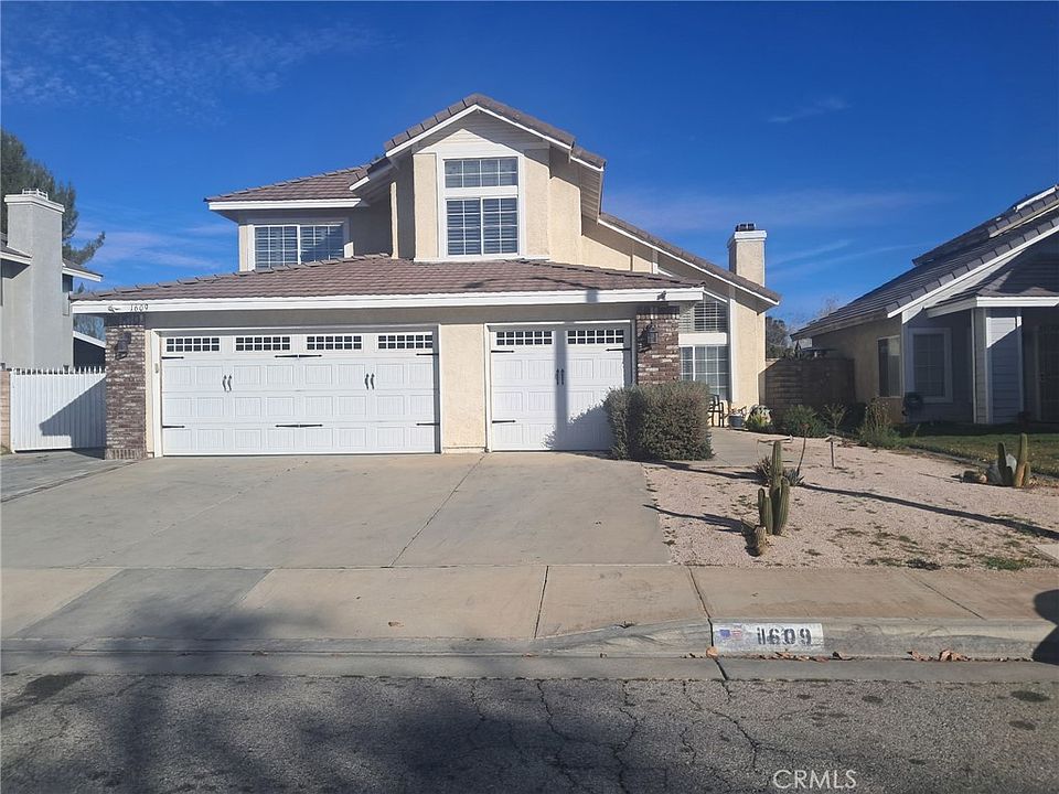 1st image of 1609 Silvia Ave