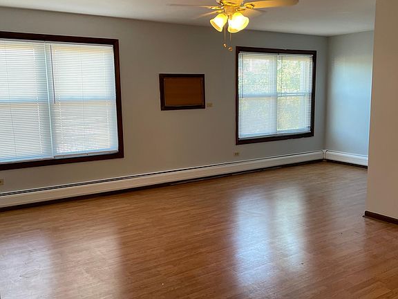 2nd image of 3042 N Central Ave APT 201
