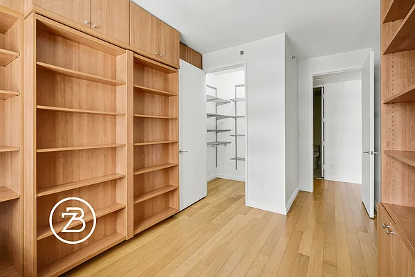 Sold by Compass | media 7