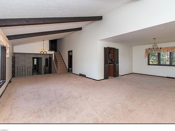 5th image of 5593 Kilbourne Dr
