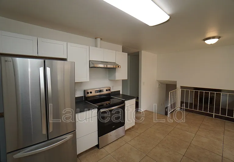 11536 E Center Dr — Photo 6
