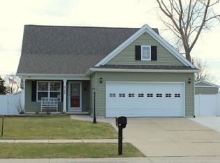 4184 S Paul Cir, Bay City, MI 48706