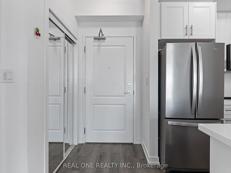 470 Dundas St E #614 — Photo 7