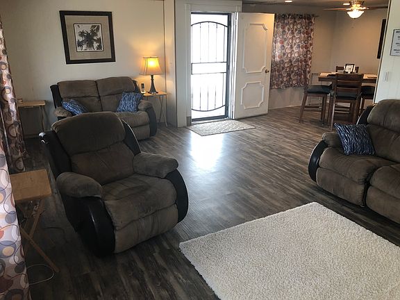 4th image of 2676 Anita Ave