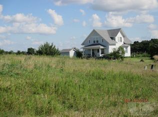 1853 Meadow Cir, Fairfield, IA 52556