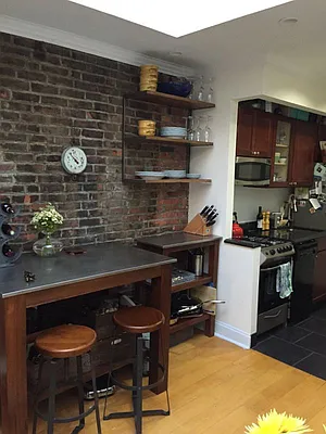 Rented by Owner | media 104