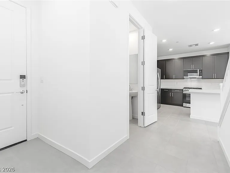 870 Dunkirk River Ct — Photo 4
