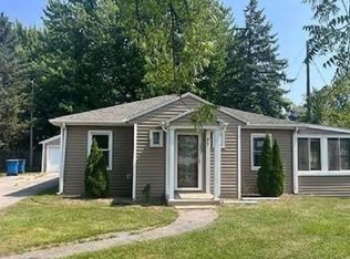 95 N Tuscola Rd, Bay City, MI 48708