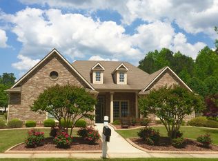 344 Lake Forest Dr, Newnan, GA 30265