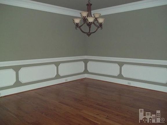 4th image of 5134 Fernwood Dr