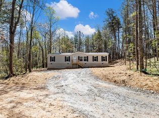 174 Rivendell Rd, Clarkesville, GA 30523