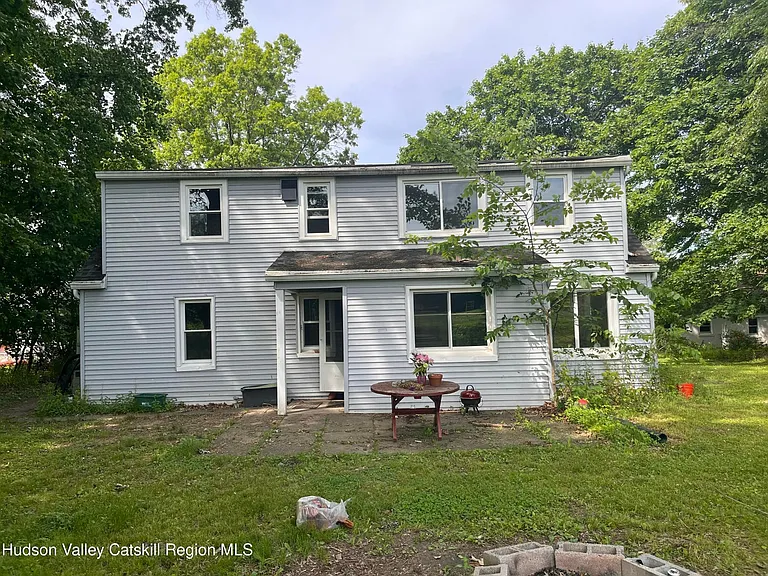 10 Orchard Ln — Photo 8