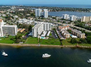 336 Golfview Rd APT 405, North Palm Beach, FL 33408