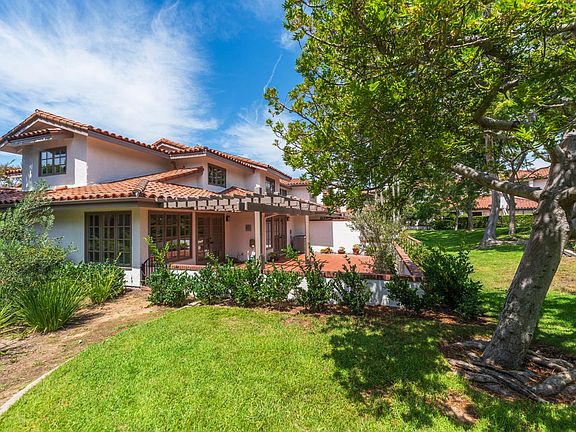 4th image of 16 Sausalito Cir W